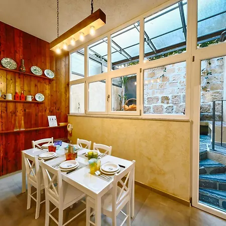 Apartamento 61, Cozy Oasis With Mini Pool And Courtyard Palermo