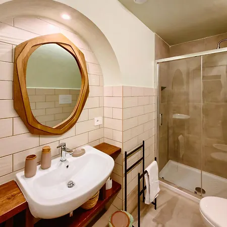 61, Urban Oasis With Mini Pool And Courtyard * Palermo