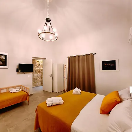 61 Apartment *