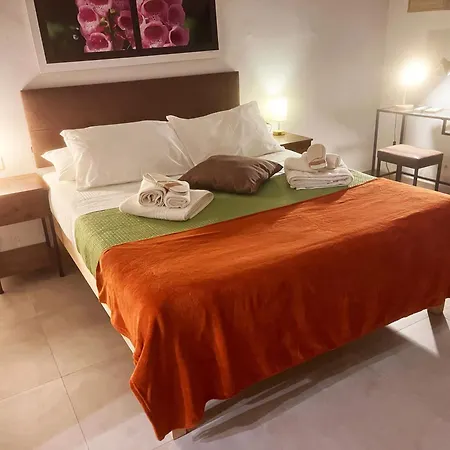 61 Urban Oasis With Private Mini Pool & Courtyard - Families & Groups Apartamento *