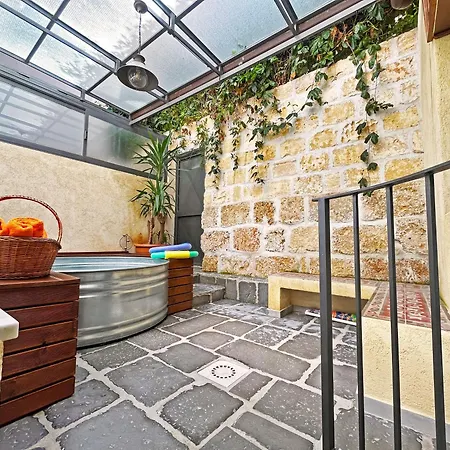 61 Urban Oasis With Private Mini Pool & Courtyard - Families & Groups * Palermo